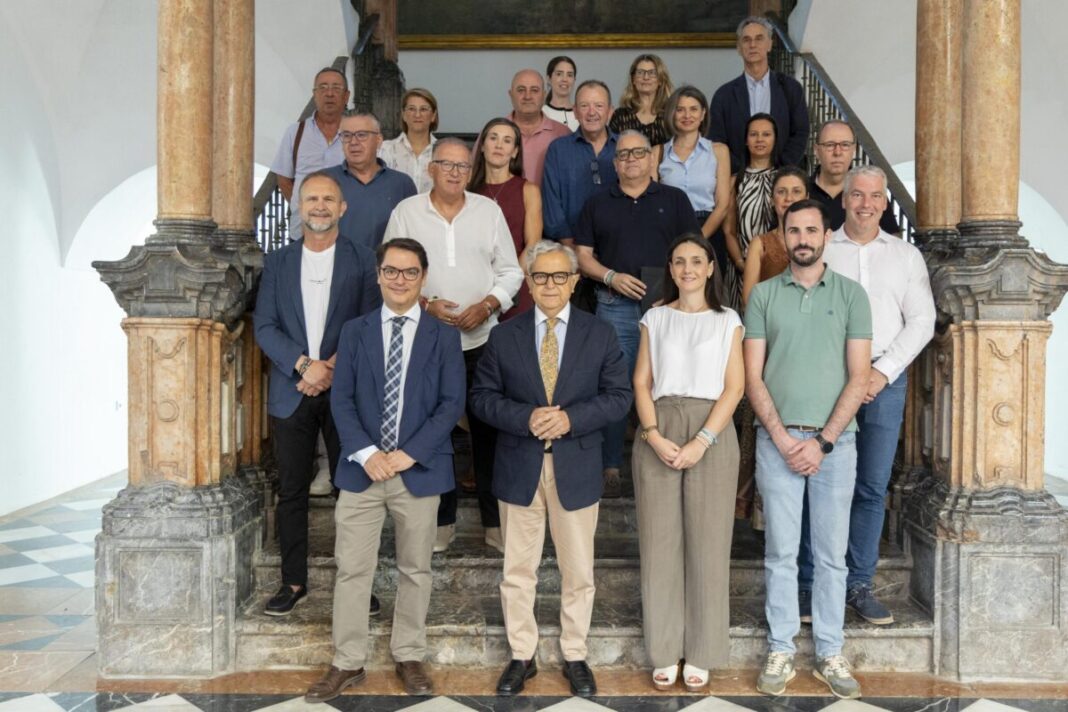 La Diputación de Córdoba formaliza con nueve ayuntamientos la cesión de suelo para 35 viviendas protegidas en alquiler